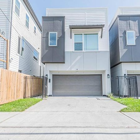Luxury Home Near Houston Downtown & Medical Center Exterior photo
