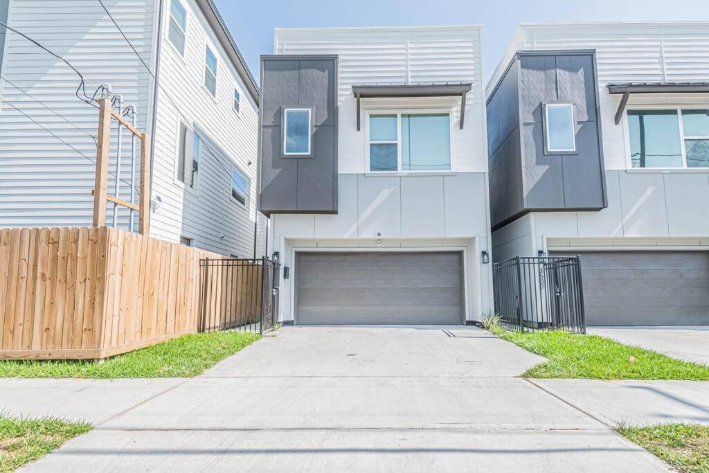 Luxury Home Near Houston Downtown & Medical Center Exterior photo
